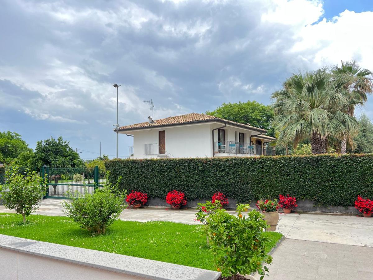 Dipladenia Garden Country Resort Mascali Exterior foto
