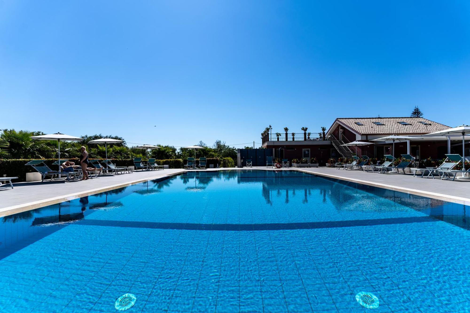 Dipladenia Garden Country Resort Mascali Exterior foto